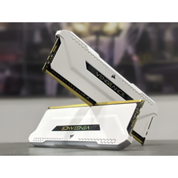 Corsair Vengeance RGB Pro SL 16GB (2x8GB) 3200MHz C16 DDR4 DRAM Memory Kit - White AND BLACK